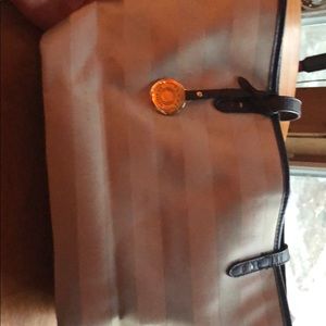 Tommy Hilfiger bag and matching wallet